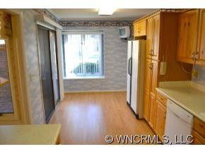 34 Lodge Lane - Photo 6