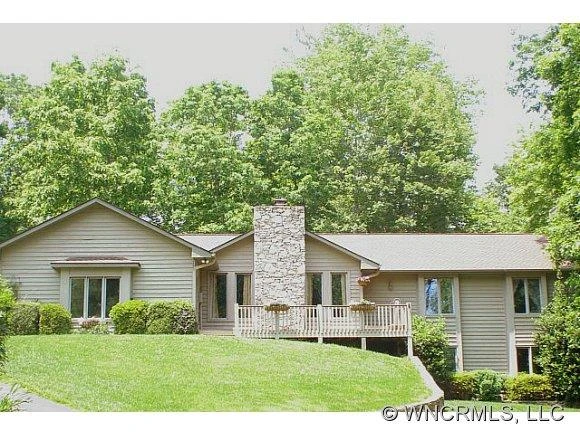210 CARRINGTON COURT