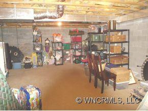 210 CARRINGTON COURT - Photo 12