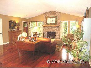 210 CARRINGTON COURT - Photo 3