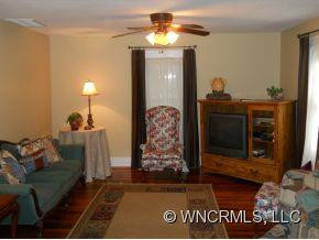 134 Spooks Branch Road - Photo 4