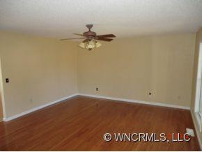236 Hayfield - Photo 4