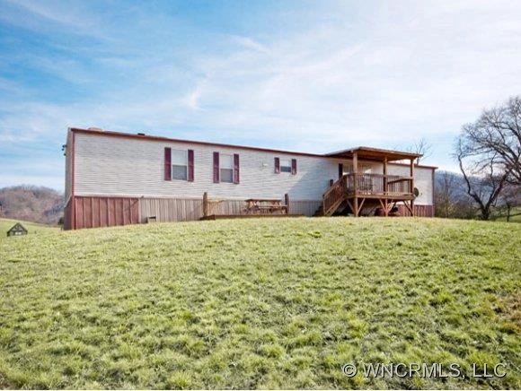 135 FOWLER LANE