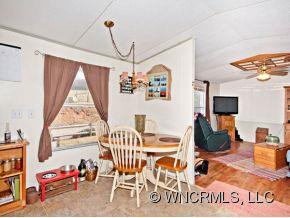 135 FOWLER LANE - Photo 4