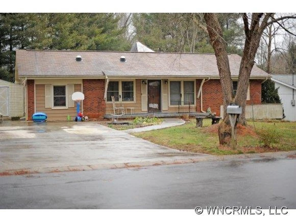 1 Glen Meadows Road