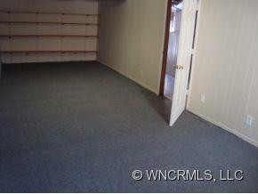  - Photo 11