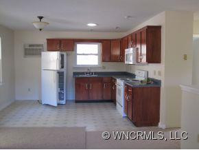 120 LESLIE LN - Photo 3