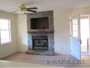 120 LESLIE LN - Photo 4