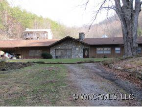 120 LESLIE LN - Photo 8