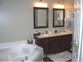 163 Chesire Way - Photo 10