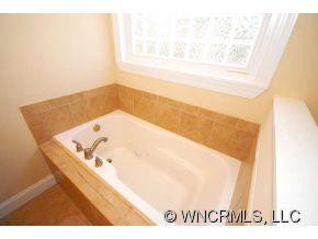 37 Noble Rd - Photo 7