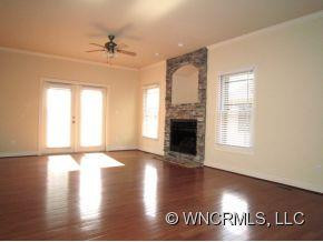 13 Jeff Drive - Photo 2