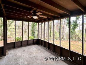 34 HEMPHILL KNOLL ROAD - Photo 7