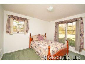 1 Weston Way - Photo 11