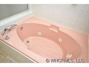 1 Weston Way - Photo 12