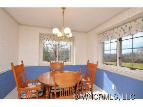 1 Weston Way - Photo 8