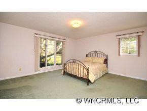 1 Weston Way - Photo 9