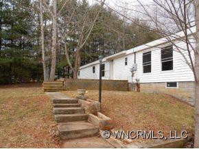 105 Douglas Place - Photo 2
