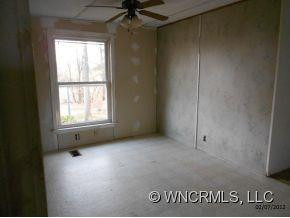 105 Douglas Place - Photo 13