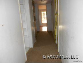 105 Douglas Place - Photo 14