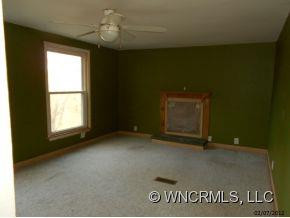 105 Douglas Place - Photo 16