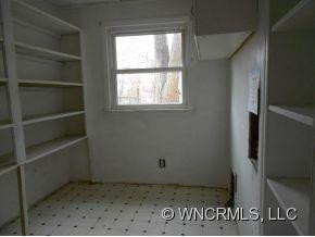 105 Douglas Place - Photo 7