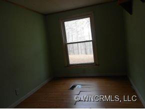 105 Douglas Place - Photo 8