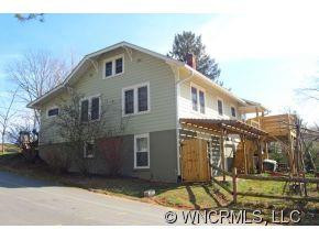 137 Clinton - Photo 2