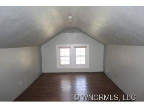 137 Clinton - Photo 11