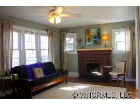 137 Clinton - Photo 3
