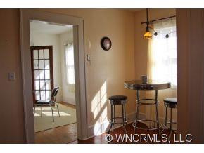 137 Clinton - Photo 6
