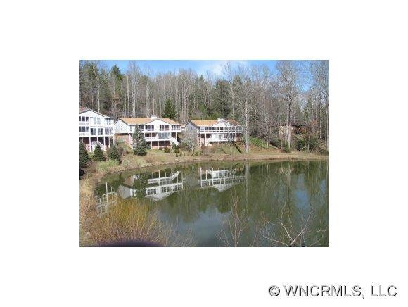 46 Lakeview Court