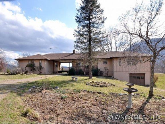 17 PINE HILL ROAD