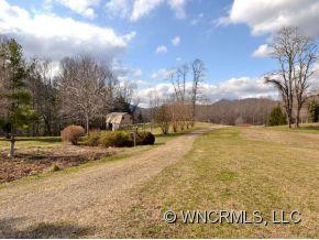 17 PINE HILL ROAD - Photo 13