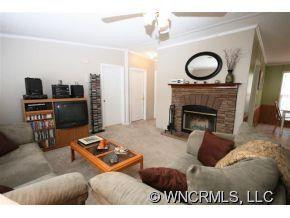 16 Country Meadows Drive - Photo 3