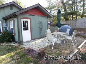 30 Ballard - Photo 2