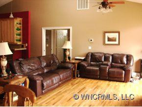 212 Double Brook Drive - Photo 3