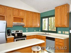 35 OAK LEAF DRIVE - Photo 6