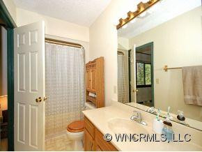 35 OAK LEAF DRIVE - Photo 8
