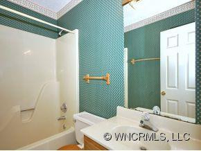 35 OAK LEAF DRIVE - Photo 10