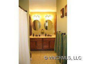 780 Jupiter Road - Photo 9