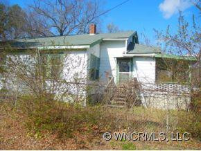 821 N. Oak Street - Photo 2