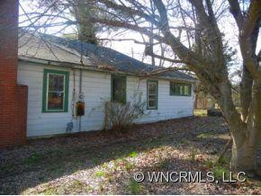 821 N. Oak Street - Photo 5