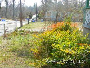 821 N. Oak Street - Photo 6