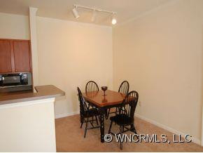 100 VISTA LAKE DRIVE, UNIT#106 - Photo 2