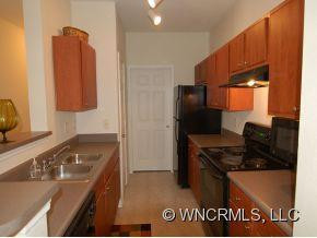 100 VISTA LAKE DRIVE, UNIT#106 - Photo 4