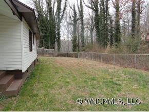 1838 1/2 OLD HAYWOOD ROAD - Photo 10