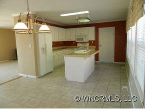 72 HIDDEN MEADOW DRIVE - Photo 4