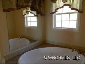 72 HIDDEN MEADOW DRIVE - Photo 8