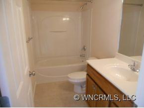 71 Rotunda Circle - Photo 10